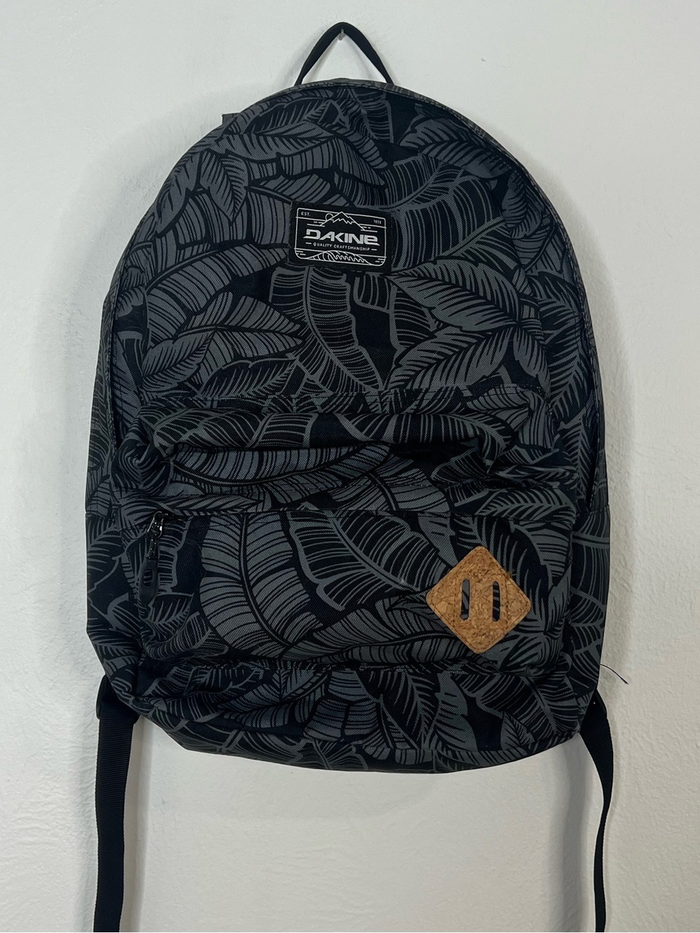 Dakine Black Leaf Print Backpack - Black
